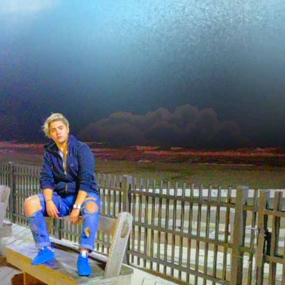 Meet your Posher, Emanuel - Picture 1 of 1